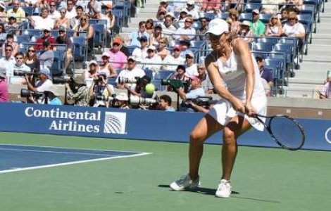 Kim Clijsters, cea mai buna jucatoare a anului in circuitul WTA