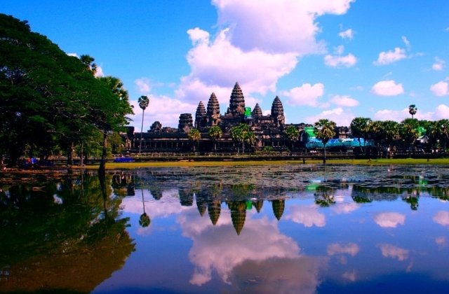 Supranumit "a opta minune a lumii"! Descopera misterele templului Angkor Wat din Cambodgia