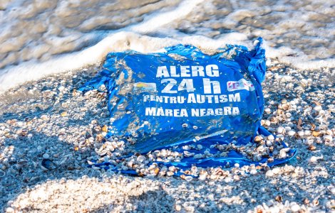 Eveniment unic in lume: ultramaraton de 24 de ore pe nisip