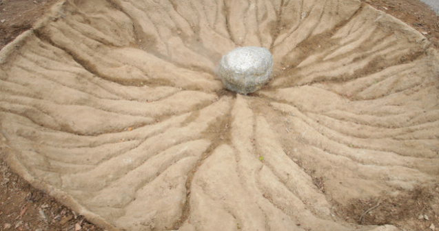 O noua premiera la Dino Parc Rasnov: Un meteorit extrem de rar descoperit pe teritoriul Romaniei!