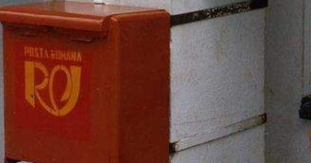 Protest spontan la Posta Romana