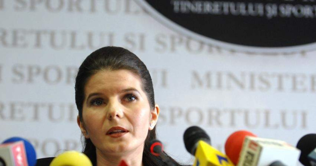 Monica Iacob-Ridzi a fost externata