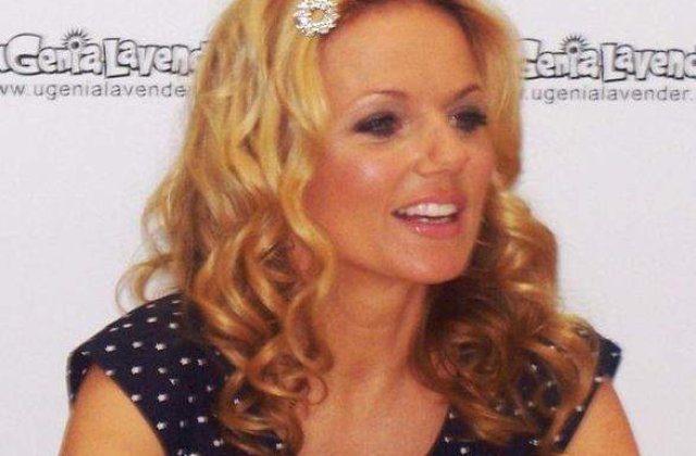 Geri Halliwell vrea sa isi relansaze cariera solo