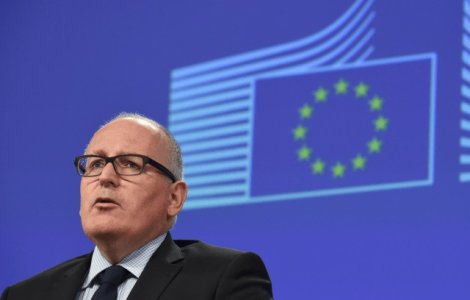 Frans Timmermans vine in Romania