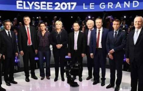 Reactia candidatilor la presedintia Frantei dupa atacul terorist