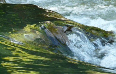 Sase judete, sub avertizare cod GALBEN de inundatii