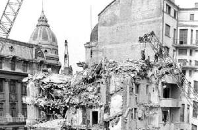 Un cutremur de 7 grade Richter va face 4.000 de victime in Capitala