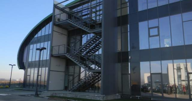 Cum arata cel mai mare laborator de analize medicale din sud-estul Europei?