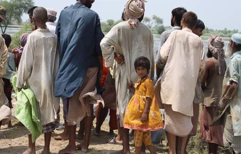 Atentat sinucigas comis in nord-vestul Pakistanului