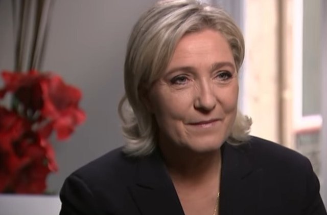 Le Pen il acuza pe Macron ca este "slab" in fata terorismului islamic