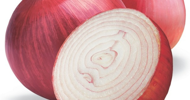  Top  10 motive pentru care e bine sa ai tot timpul ceapa acasa