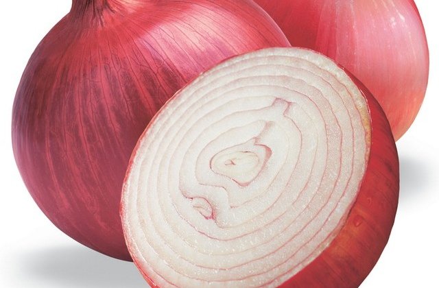 10 motive pentru care e bine sa ai tot timpul ceapa acasa