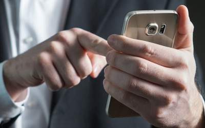 Un thailandez si-a ucis in...