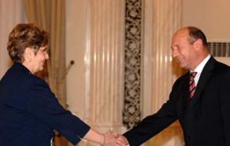 VIDEO: Basescu i-a spus Marianei Campeanu ca are o misiune grea, de a satisface asteptarile pensionarilor