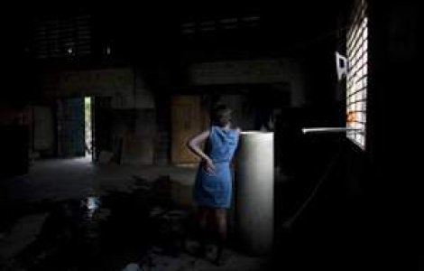 Vanduta de iubitul sau. O olteanca silita sa se prostitueze in Italia a fost salvata de albanezi