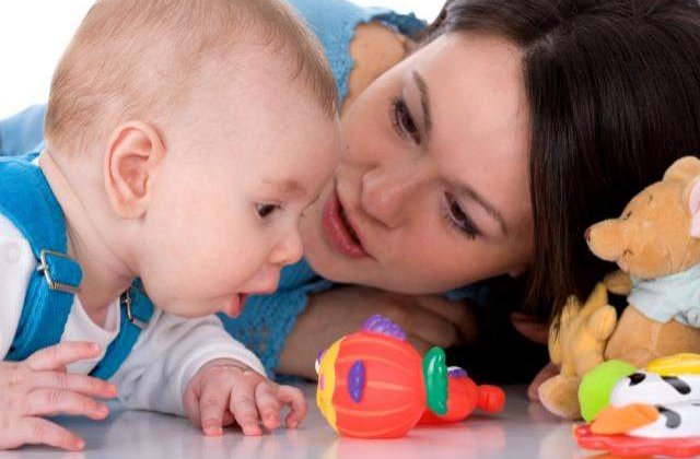 Mamicile protesteaza maine la Guvern