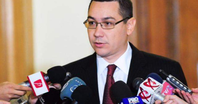 Ponta: Daca motiunea de cenzura dupa asumarea pe salarizare nu trece, atacam legea la CC
