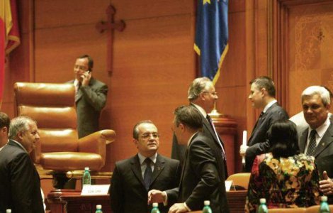 Deputatii si-au adoptat bugetul pe 2011