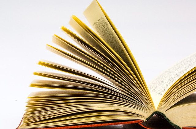 Peste 1.000 de carti daruite in campania Biblioteca Bestiei