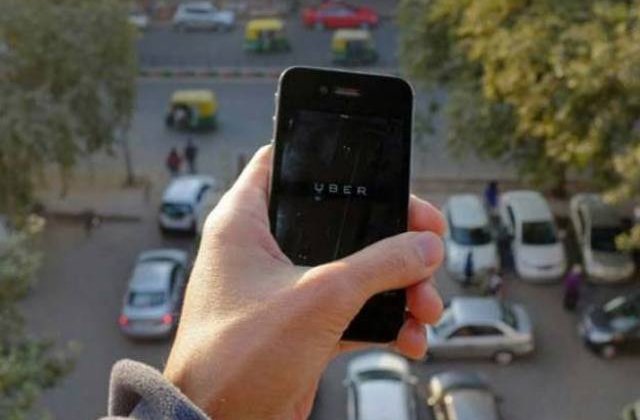 Peste 800 de oameni si-au anuntat participarea la un protest de sustinere a UBER