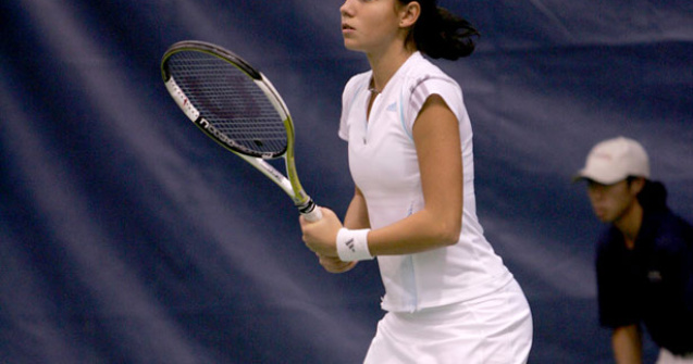 Raluca Olaru si Olga Savciuk, eliminate in primul tur