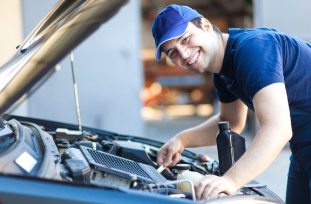 RAR propune schimbari majore: primul ITP pentru o masina noua sa se faca la 3 ani, iar masinile de peste 12 ani sa-l faca anual