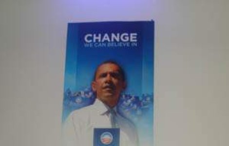 Obama aduna voturi si din Romania