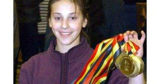 Andreea Raducan si-a lansat autobiografia