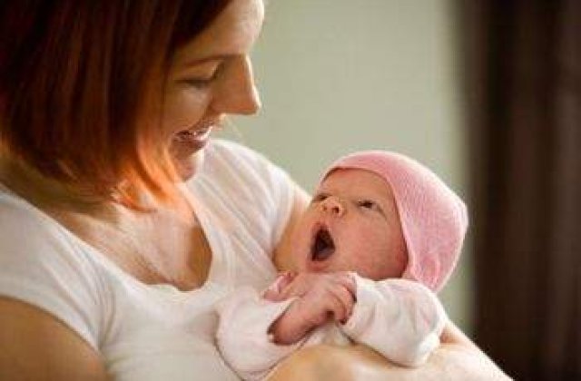 Guvernul propune: Jobul, banii sau copilul?