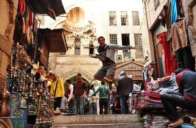 Sfaturi de calatorie: Cum ne purtam in strainatate?