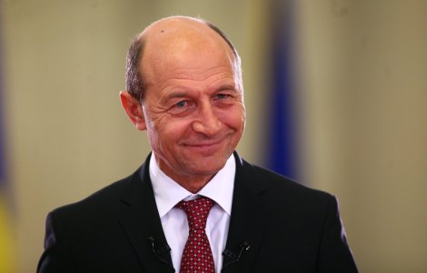 Basescu raspunde criticilor