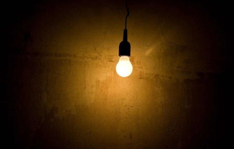 Vaslui: Peste 800 de abonati din estul judetului, fara curent electric
