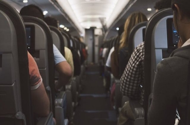 Cel putin 27 de pasageri au fost raniti din cauza turbulentelor puternice intr-un zbor Moscova-Bangkok