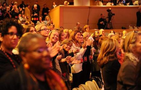 TED 2010: Cum se transforma lumea sub influenta femeilor?