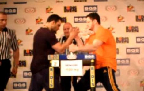 Ion Oncescu, campion mondial de skandenberg