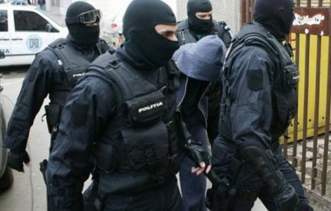 Dosarul CFR Marfa: 21 de persoane au fost retinute