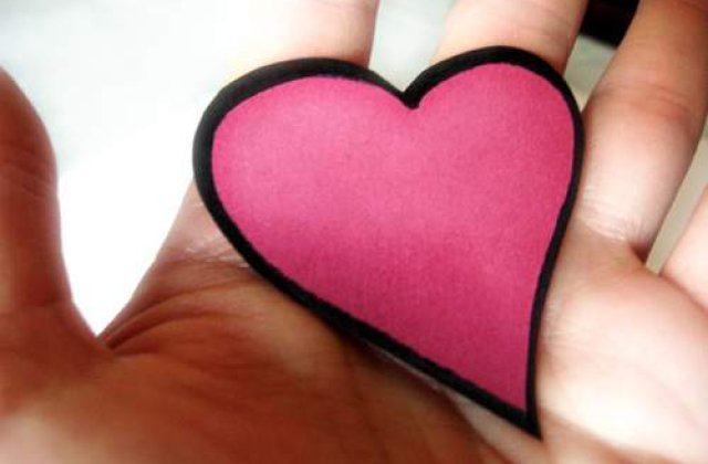 Sute de europeni mor in asteptarea unui transplant