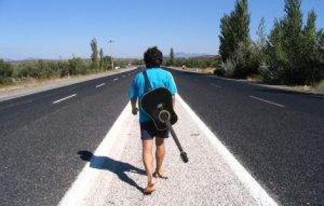 Mirajul Occidentului, singura solutie pentru romani?