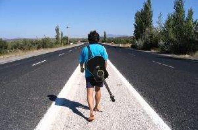 Mirajul Occidentului, singura solutie pentru romani?