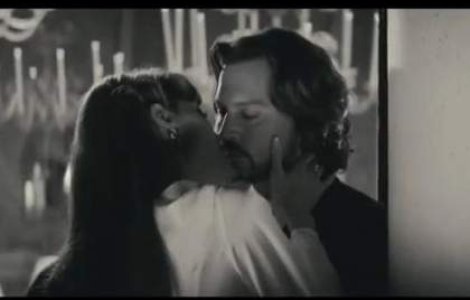 Depp: "Angelina este intruchiparea unui poem"