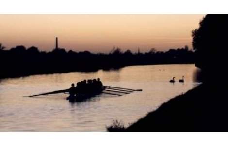 Ministrul Funeriu a confundat kaiac-canoe si canotajul