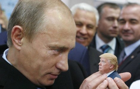  Top  Donald Trump, ridiculizat de internauti, in poze haioase