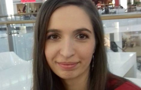 Profesoara Cristina Tunegaru care a criticat-o public pe Firea, data afara din scoala