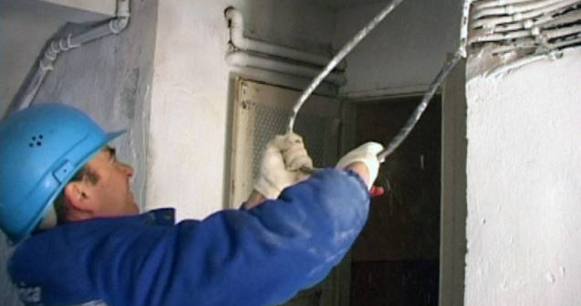 Grecia: Furtul de electricitate costa principalul operator din tara