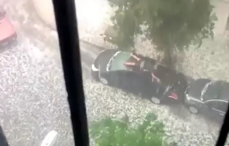 VIDEO. Sigur nu iti iubesti masina mai mult ca acest om