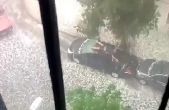 VIDEO. Sigur nu iti iubesti masina mai mult ca acest om