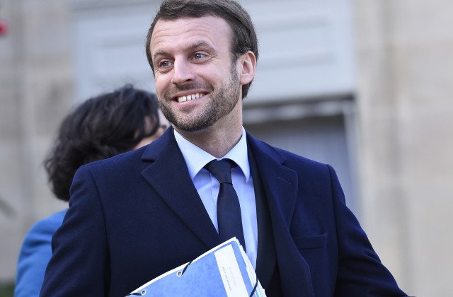 Emmanuel Macron este noul presedinte al Frantei
