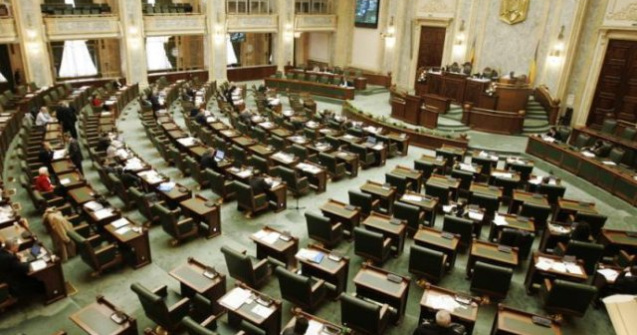Legea gratierii urmeaza sa intre luni in plenul Senatului