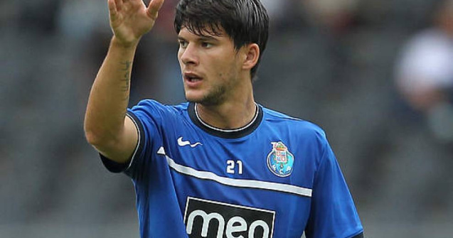 Sapunaru, atac la Duckadam: Vorbeste mult si prost