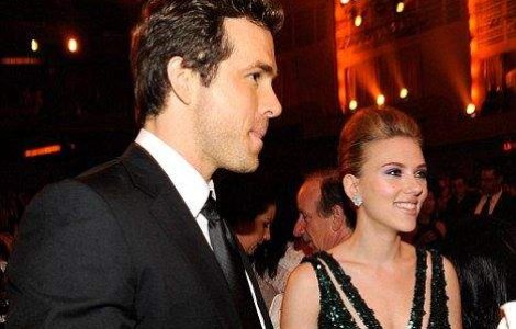 Scarlett Johansson si Ryan Reynolds divorteaza